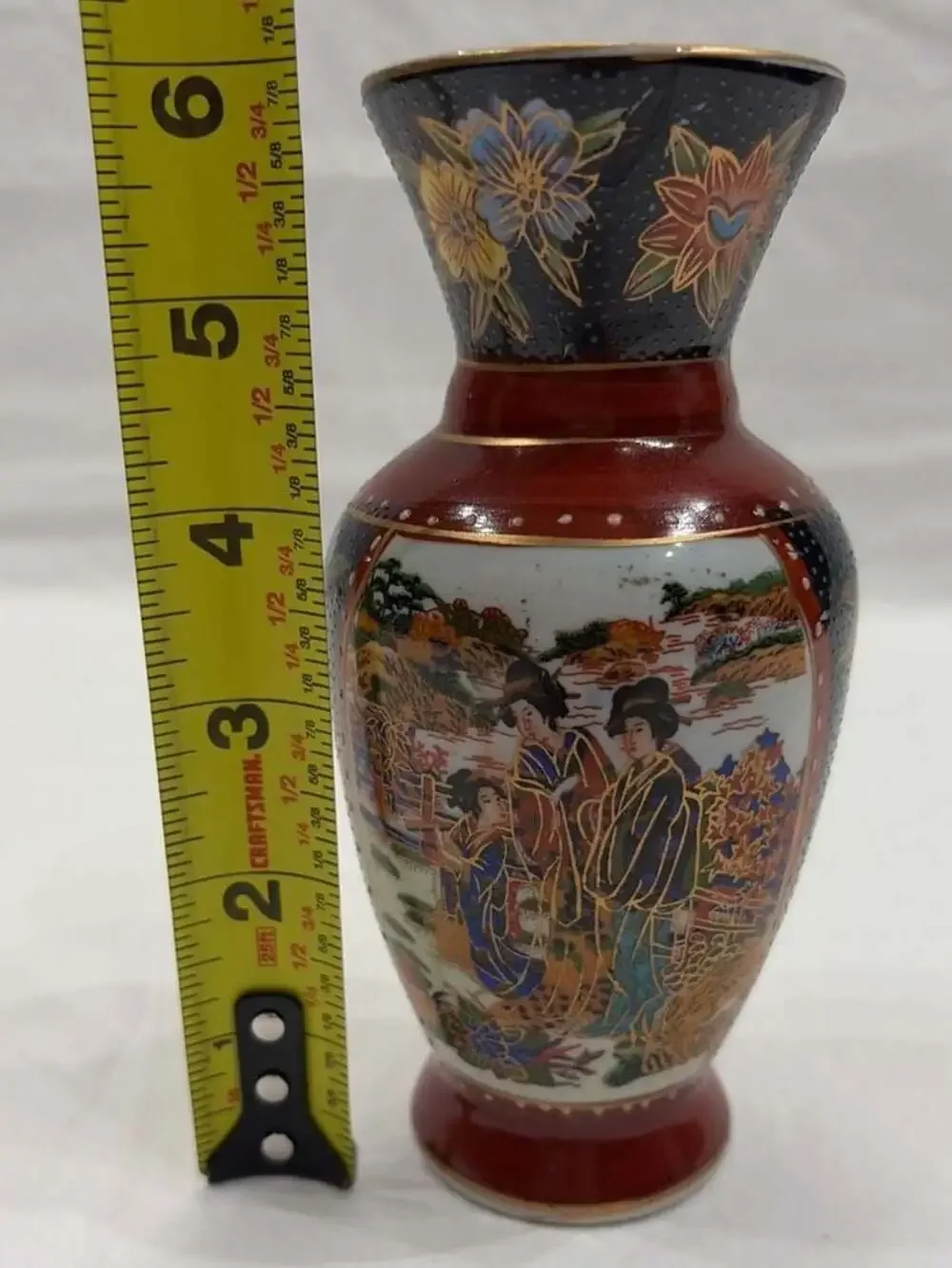 Vintage Japanese Satsuma Style Porcelain Bud Vase  Geisha Motif  Gold Accents